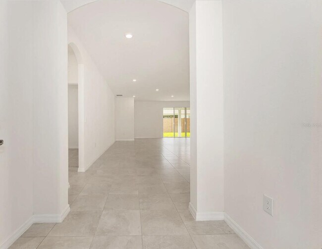 Foto del edificio - 4008 NW 48th Ter Rd