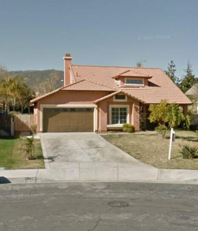 Building Photo - 2682 W Dawnview Dr