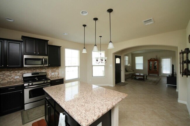 Foto del edificio - 12609 Charlies Ln