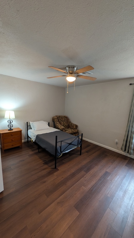 Photo - 1004 NE 28th St (Oklahoma City, OK)