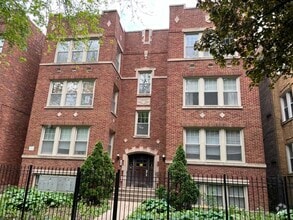Building Photo - 5033 N Springfield Ave