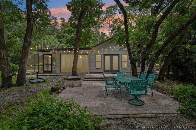 Building Photo - 16700 96th Terrace N