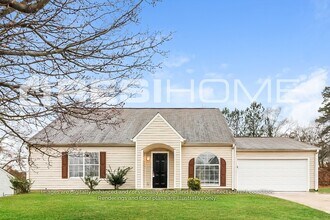Building Photo - 2735 Holly Berry Dr