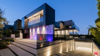 Building Photo - 1140 Summit Dr