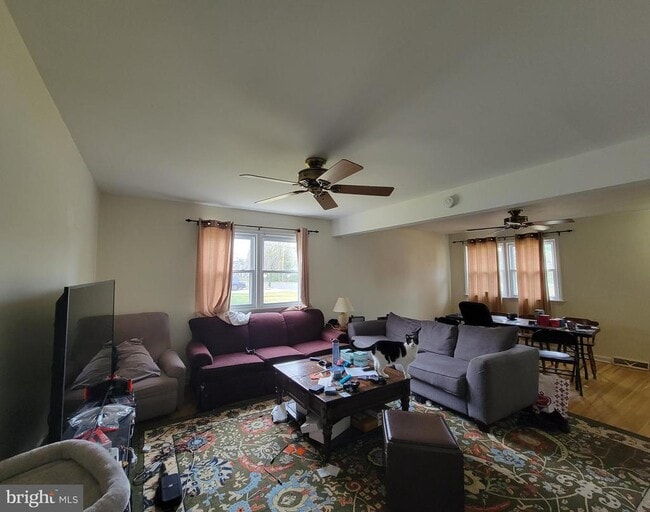 Building Photo - 212 Cornell Rd