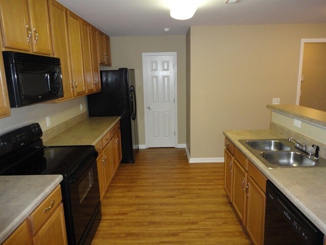 Foto del edificio - 836 Willow Bay Dr