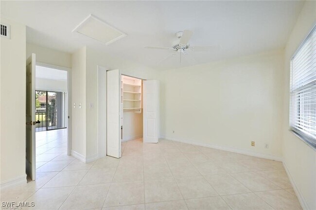 Building Photo - 18 Bobolink Ct