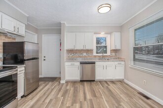 Building Photo - 2303 Humphrey St