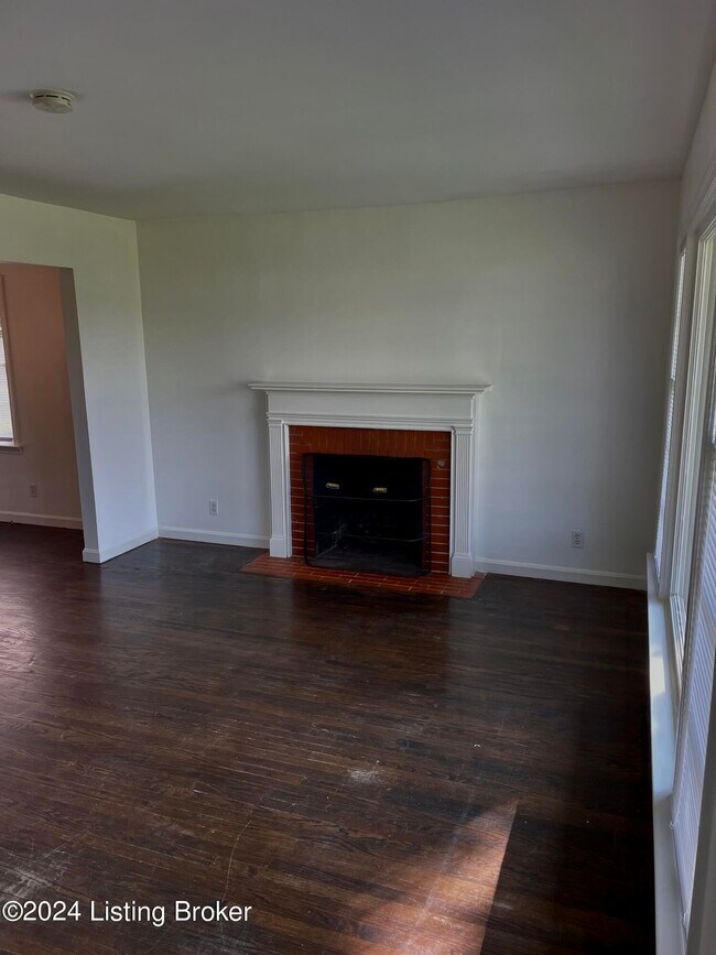 Foto del edificio - 2612 Harmony Rd