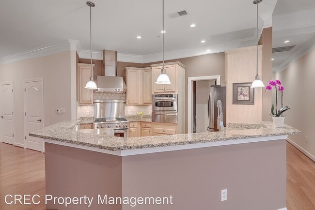 Building Photo - 3 br, 3.5 bath House - 225 Seven Farms Dri...