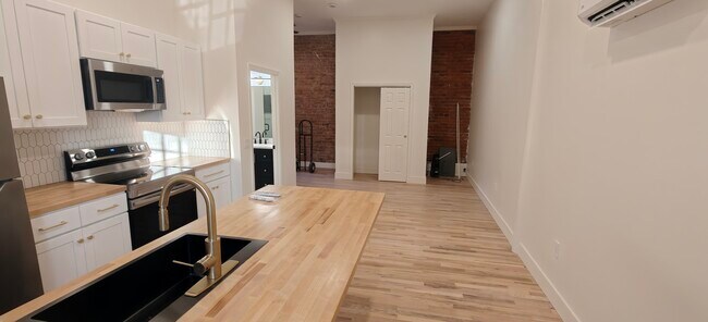 Foto del edificio - 4204 Williamson Pl