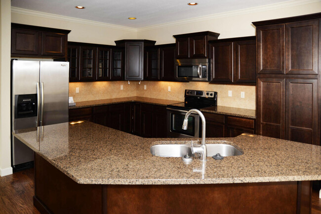 Granite Countertop - 2407 Boulder Springs Dr