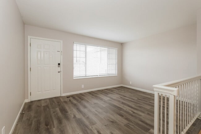 Building Photo - 4042 4480 W