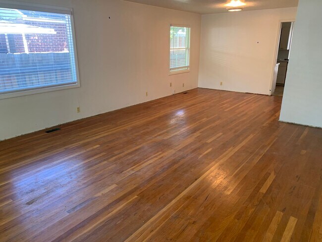 Foto del edificio - 1214-1216 N 20th St