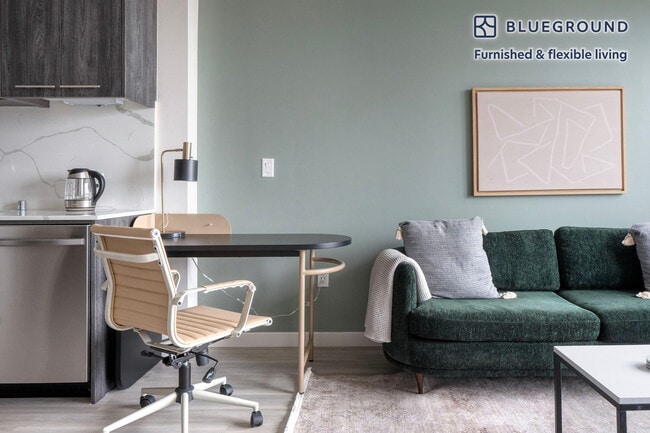 Building Photo - 975 Bryant St