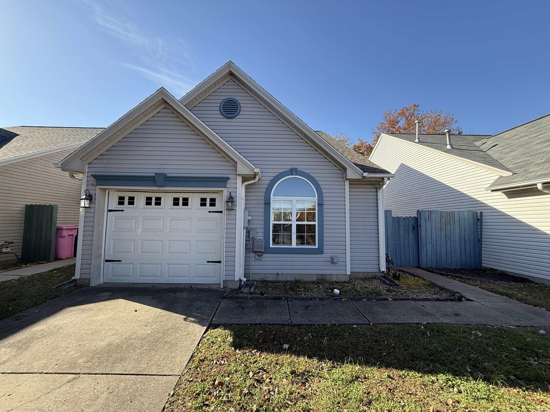 Primary Photo - 5839 River Walk Cir