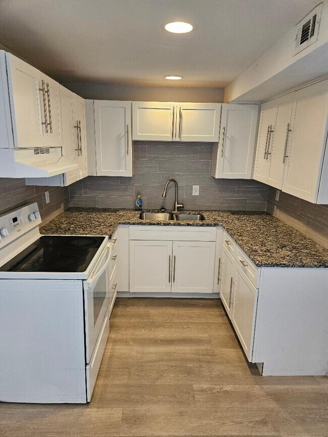 Foto del edificio - 405 Barlow Ave