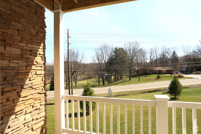 Private Balcony - Creekside Commons East