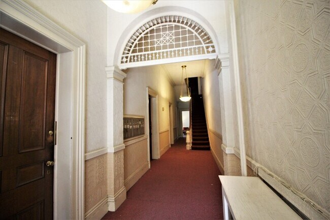 Foto del edificio - 920 St Paul St