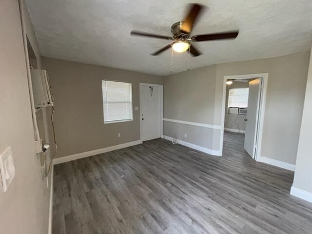 Foto del edificio - 639 SW 5th St