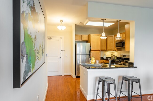 Model apartment kitchen - Fenestra at The Square