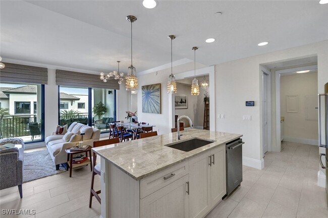 Building Photo - 1035 3rd Ave S