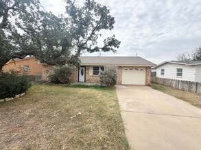Building Photo - 3509 Park Ln