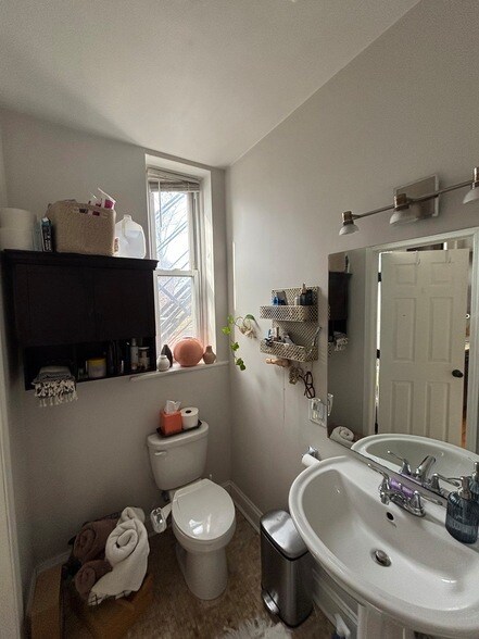 Foto del edificio - 1259 W Fry St