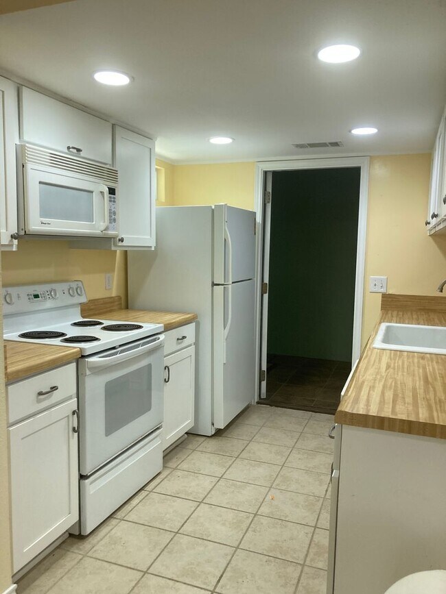 Foto del edificio - Awesome  NW Rental!