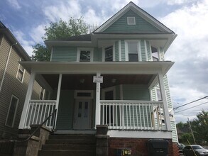 Building Photo - 1644 Forest Ave