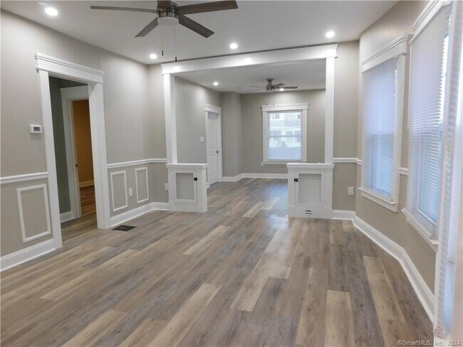 Building Photo - 216 Washington Ave