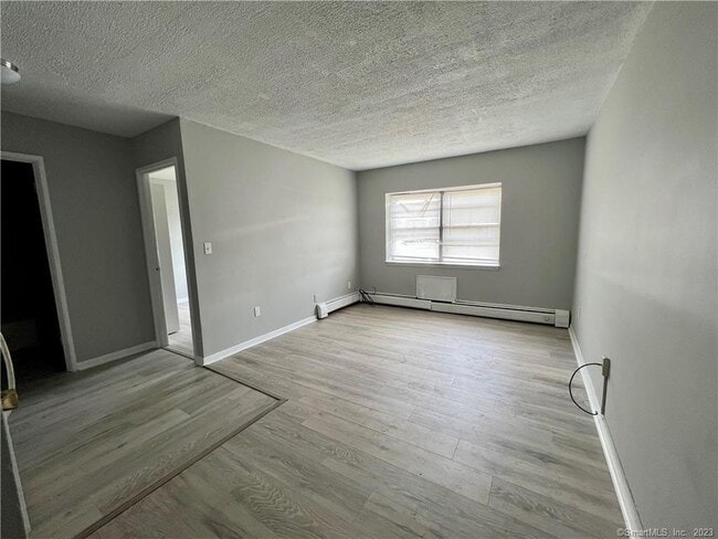 Building Photo - 85-87 Union Ave