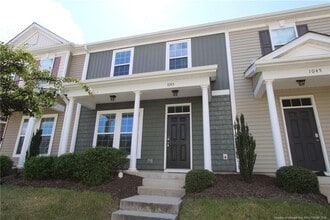 Building Photo - 1043 Myers Point Dr