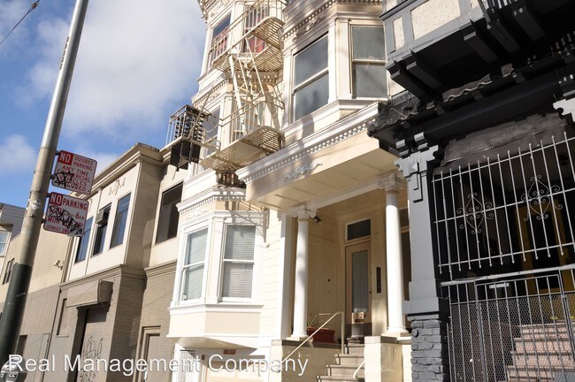 Building Photo - 1720 Mission St