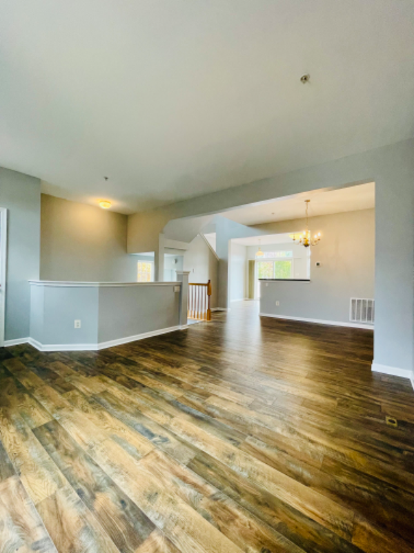Building Photo - 12016 Chestnut Glen Rd