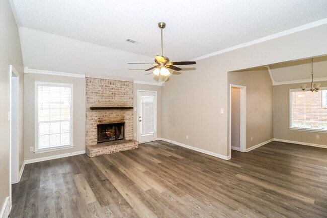 Foto del edificio - 3099 Brandon Way Ln
