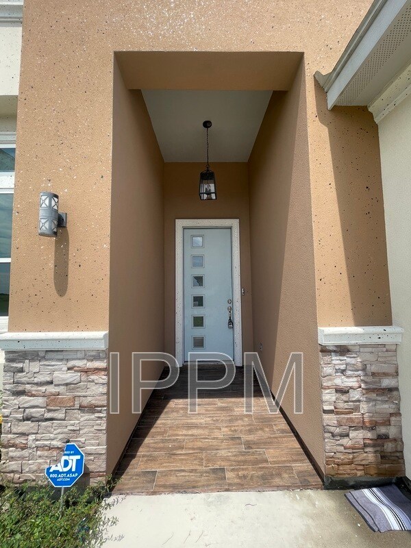 Foto del edificio - 5005 Westgate