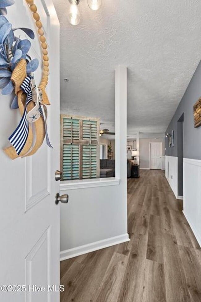 Building Photo - Fully furnished dream condo in Carolina Beach