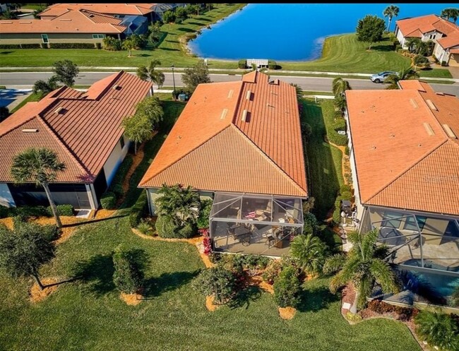 Building Photo - 23679 Waverly Cir