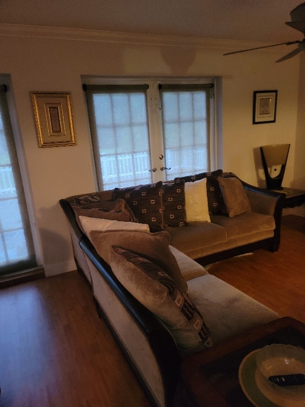 Foto del edificio - 15000 S River Dr