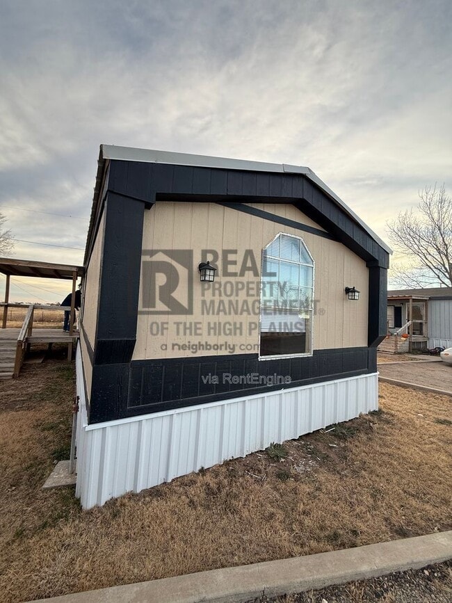 Building Photo - 8230 Upton Rd