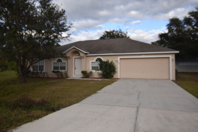 Photo - 826 Halifax Dr House