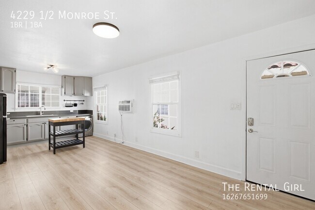 Foto del edificio - 4229 1/2 Monroe St. -