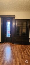 Building Photo - 127 Dawes Ave