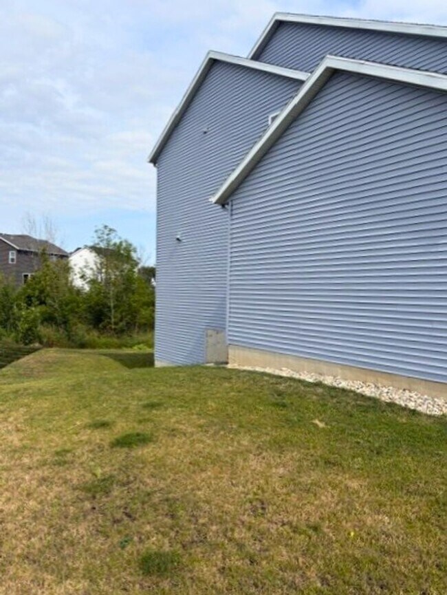 Foto del edificio - 5961 Claymont Ct SE