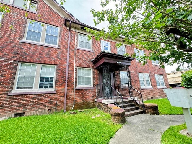 Building Photo - 3902 Dallas St