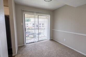 Building Photo - 15100 Golden Eagle Dr