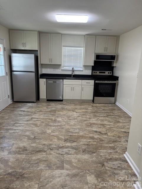 Foto del edificio - 102 Winding Canyon Dr