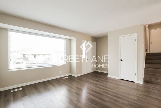 Building Photo - REDUCED! - Ready for your new home?! 4 bed...