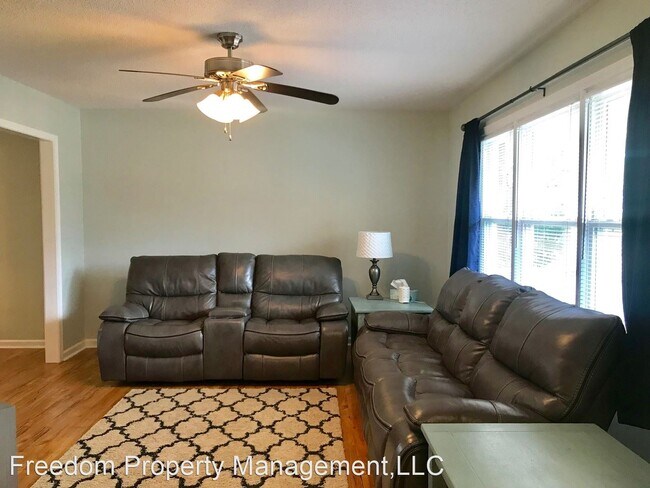 Foto del edificio - 4 br, 2.5 bath House - 5704 Kirby Ct.
